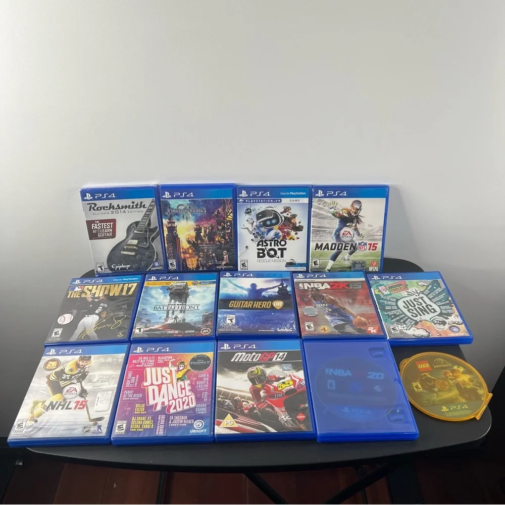 PlayStation 4 PS4 Bundle Lot of 14 Games (Kingdom Hearts Astro Bot Star Wars)